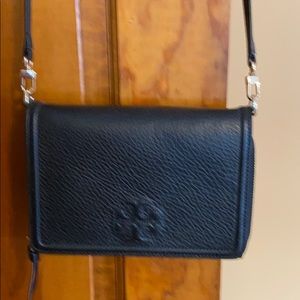 Tory Burch mini leather wallet crossbody